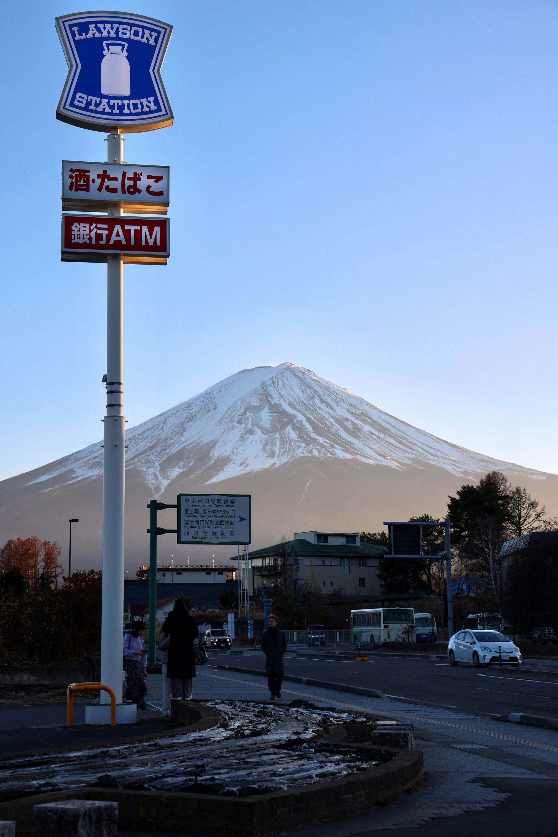 Under Mount Fuji, at dusk